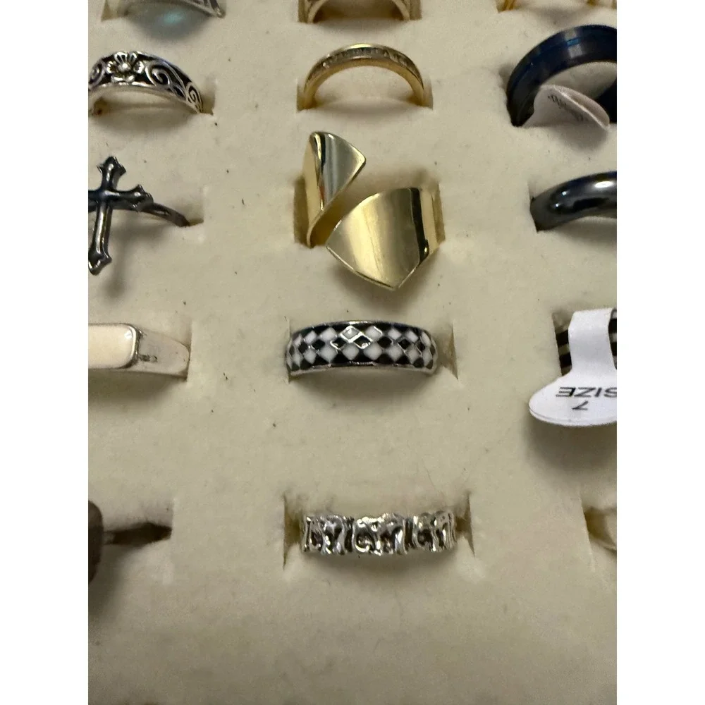 Estate Jewelry Lot 50 Fashion Rings Statement Resin Gemstone Boho Silver Gold